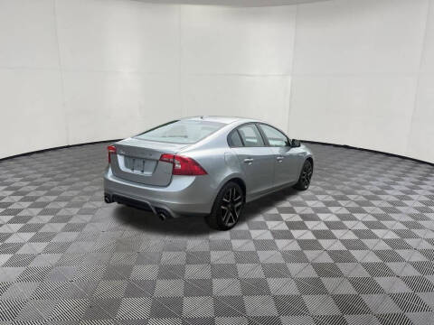2017 Volvo S60 T5 Dynamic