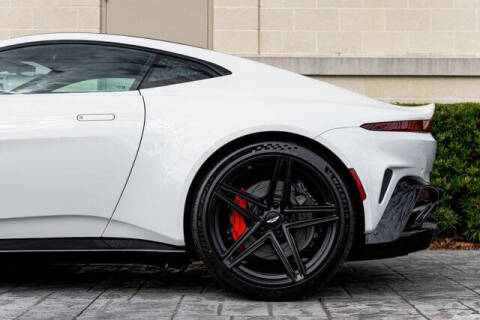 2025 Aston Martin Vantage