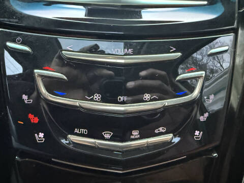 2016 Cadillac Escalade Luxury Collection