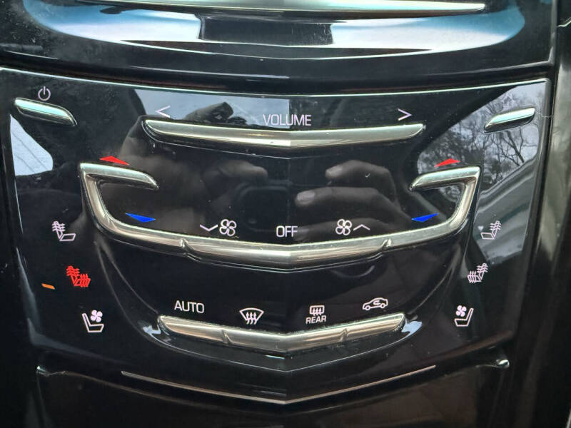 2016 Cadillac Escalade Luxury Collection