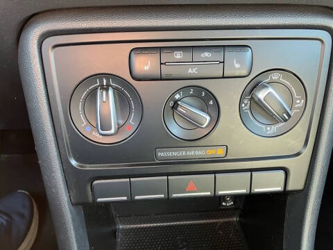 2015 Volkswagen Beetle Convertible