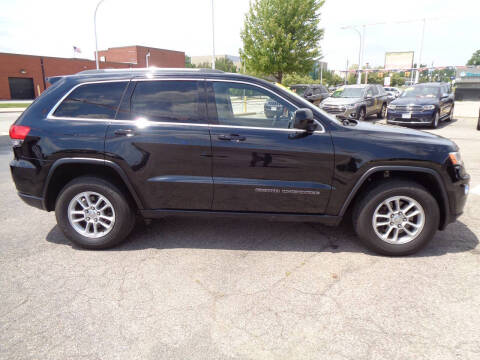 2018 Jeep Grand Cherokee Laredo