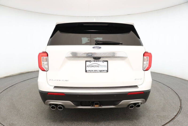 2022 Ford Explorer Platinum