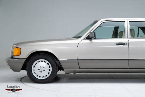 1991 Mercedes-Benz 300-Class