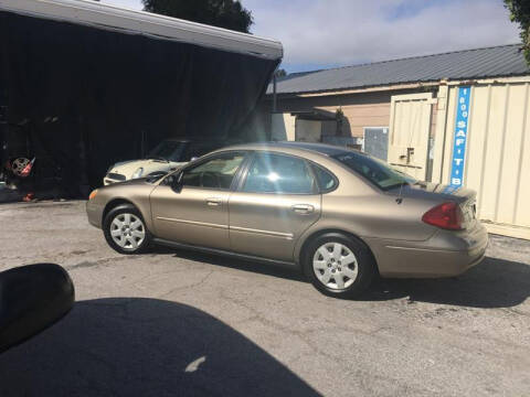 2002 Ford Taurus LX