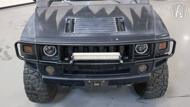 2003 HUMMER H2