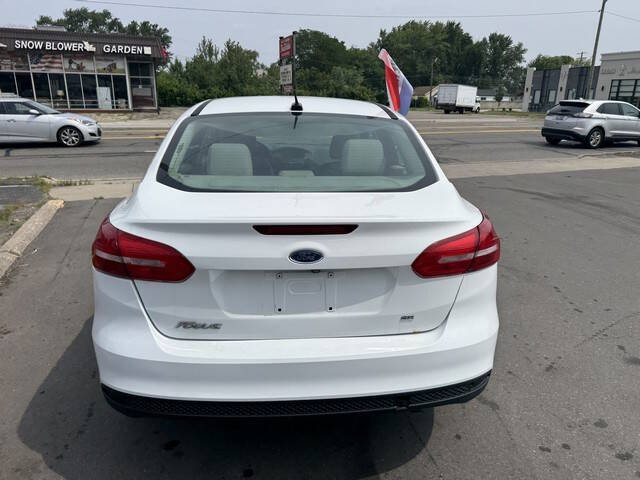 2015 Ford Focus SE