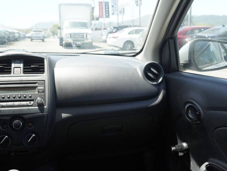 2018 Nissan Versa