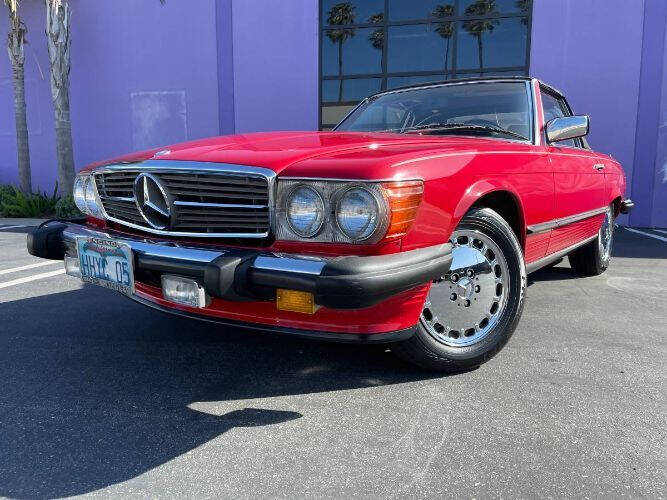 1988 Mercedes-Benz 560-Class 560 SL