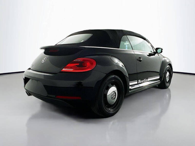 2013 Volkswagen Beetle Convertible