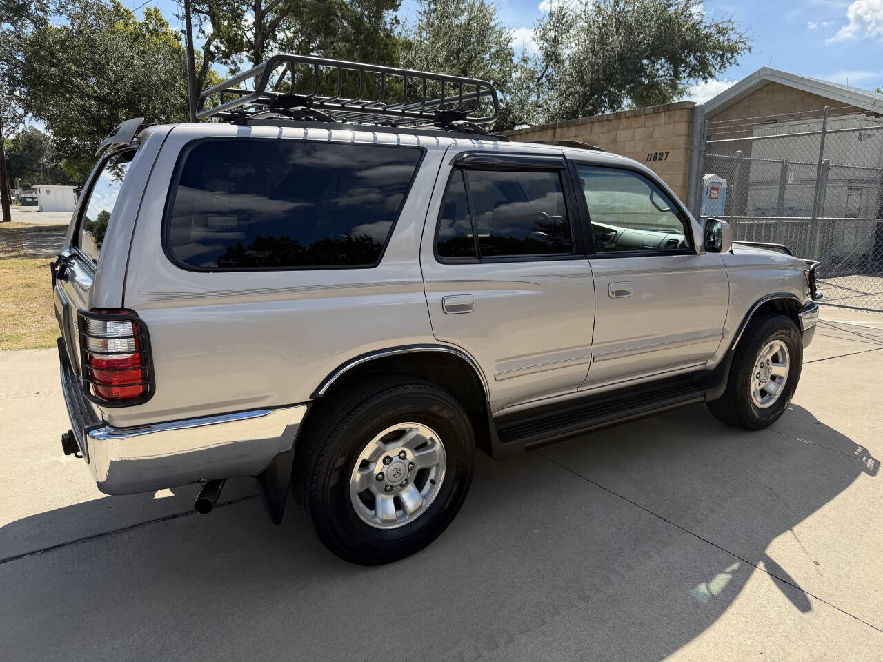 Used Car 2000 Toyota 4runner  Sr5 4dr Suv For Sale Under $10,000 In Austin, Texas