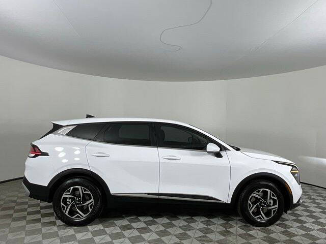 2025 Kia Sportage LX