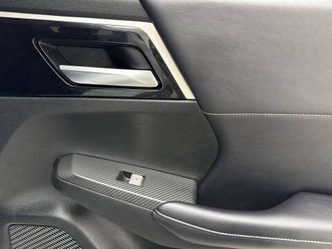 2023 Mitsubishi Outlander SE Special Edition