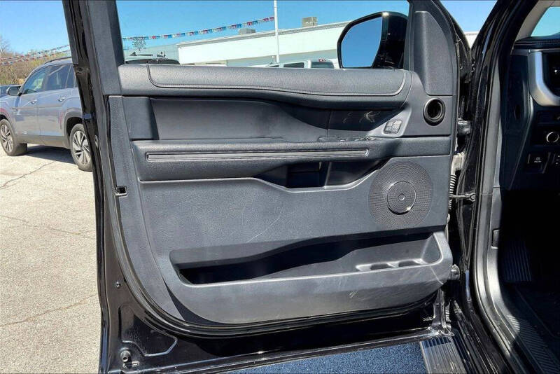2024 Ford Expedition MAX XLT