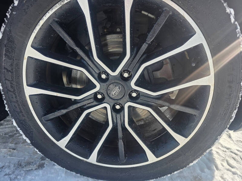 2017 Ford Taurus Limited