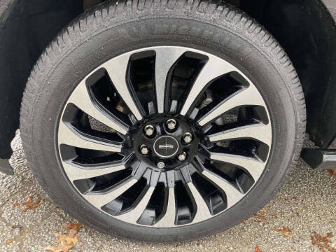 2022 Lincoln Navigator Black Label