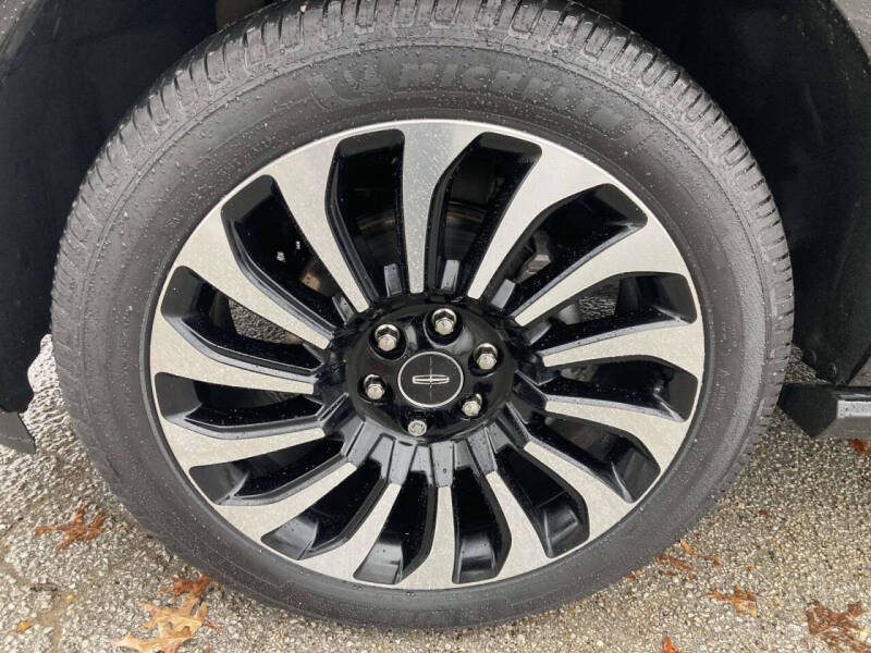 2022 Lincoln Navigator Black Label