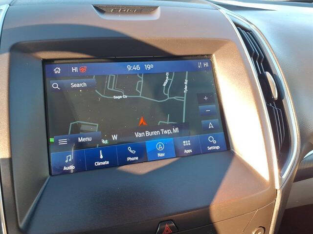 2020 Ford Edge Titanium