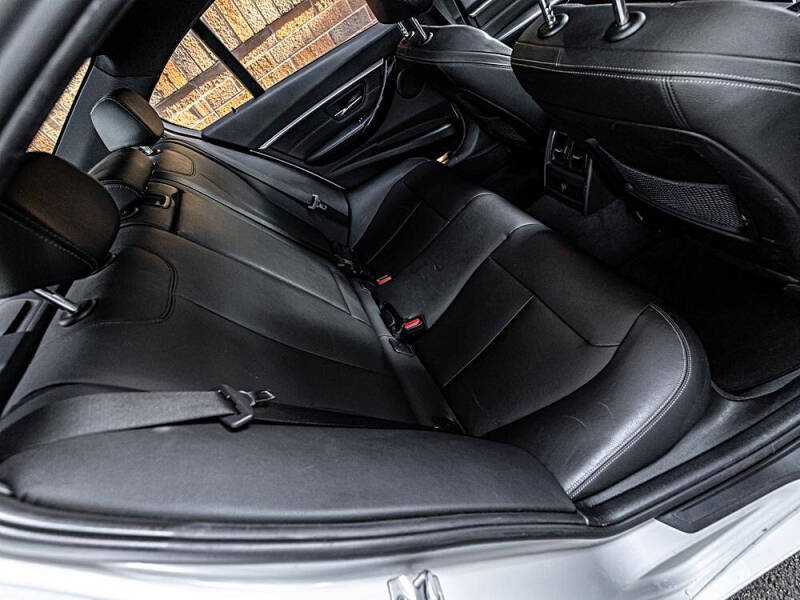 2016 BMW 3 Series 328i