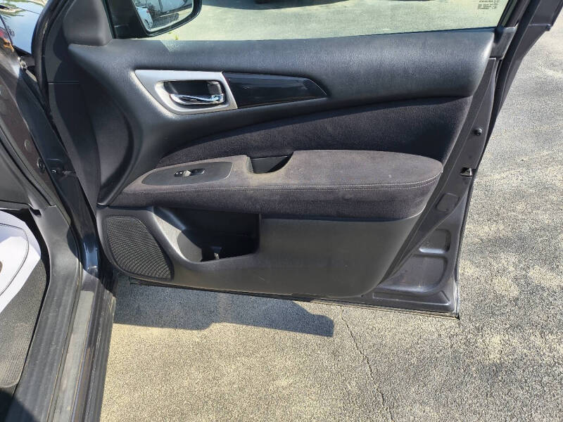 2013 Nissan Pathfinder S