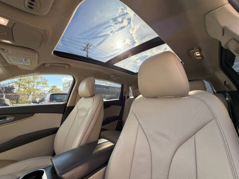 2016 Lincoln MKX Reserve