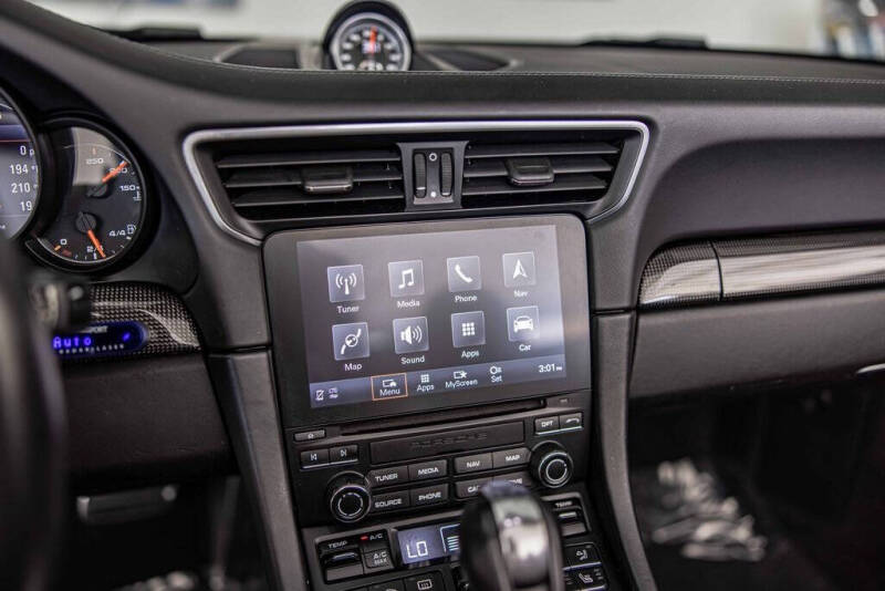 2017 Porsche 911 Turbo