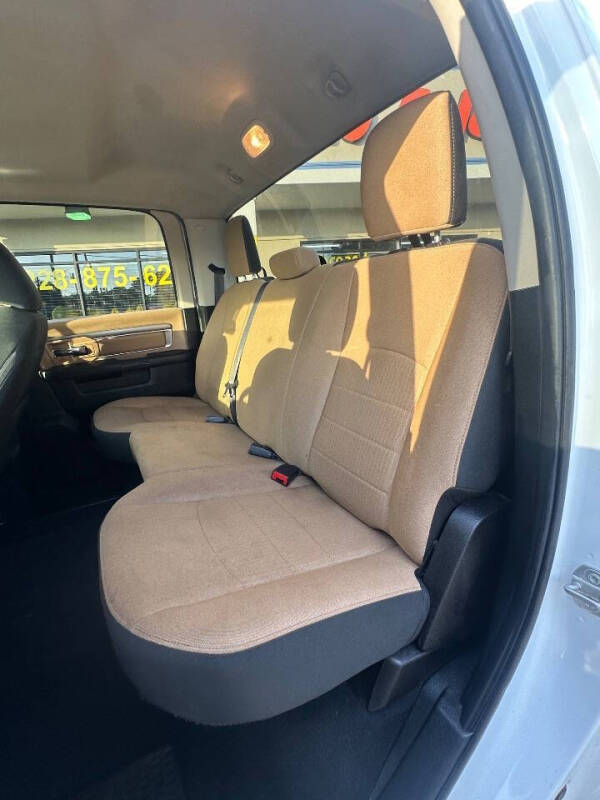 2021 RAM 1500 Classic SLT