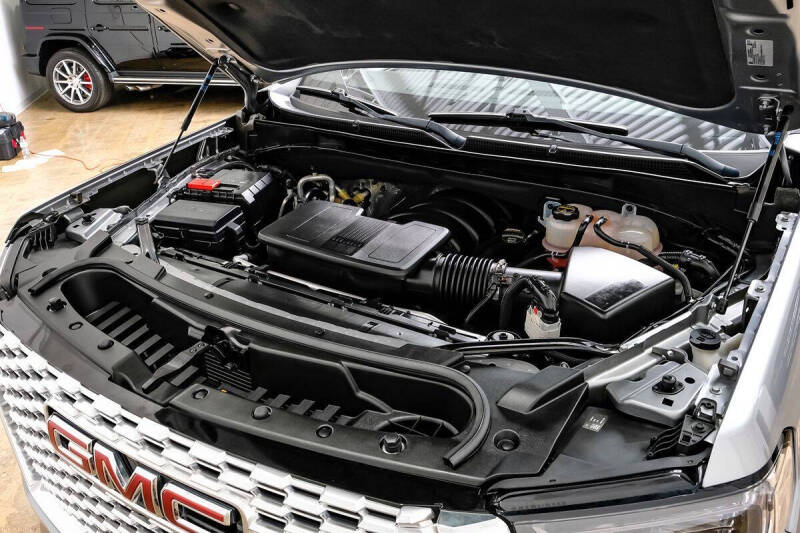 2024 GMC Yukon XL Denali