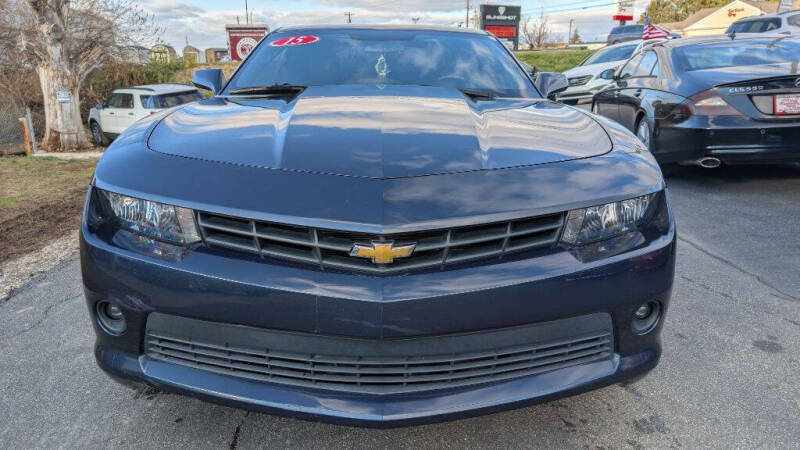 2015 Chevrolet Camaro 1LT photo 2