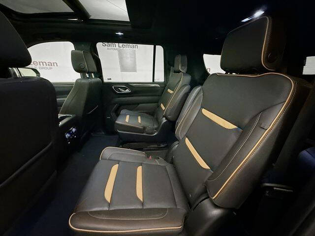 2023 GMC Yukon XL AT4