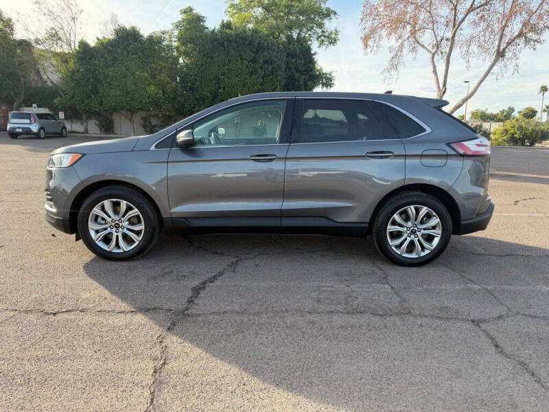 2024 Ford Edge Titanium