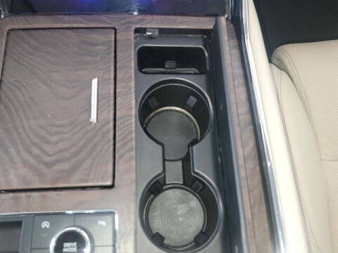 2019 Lincoln Navigator Select