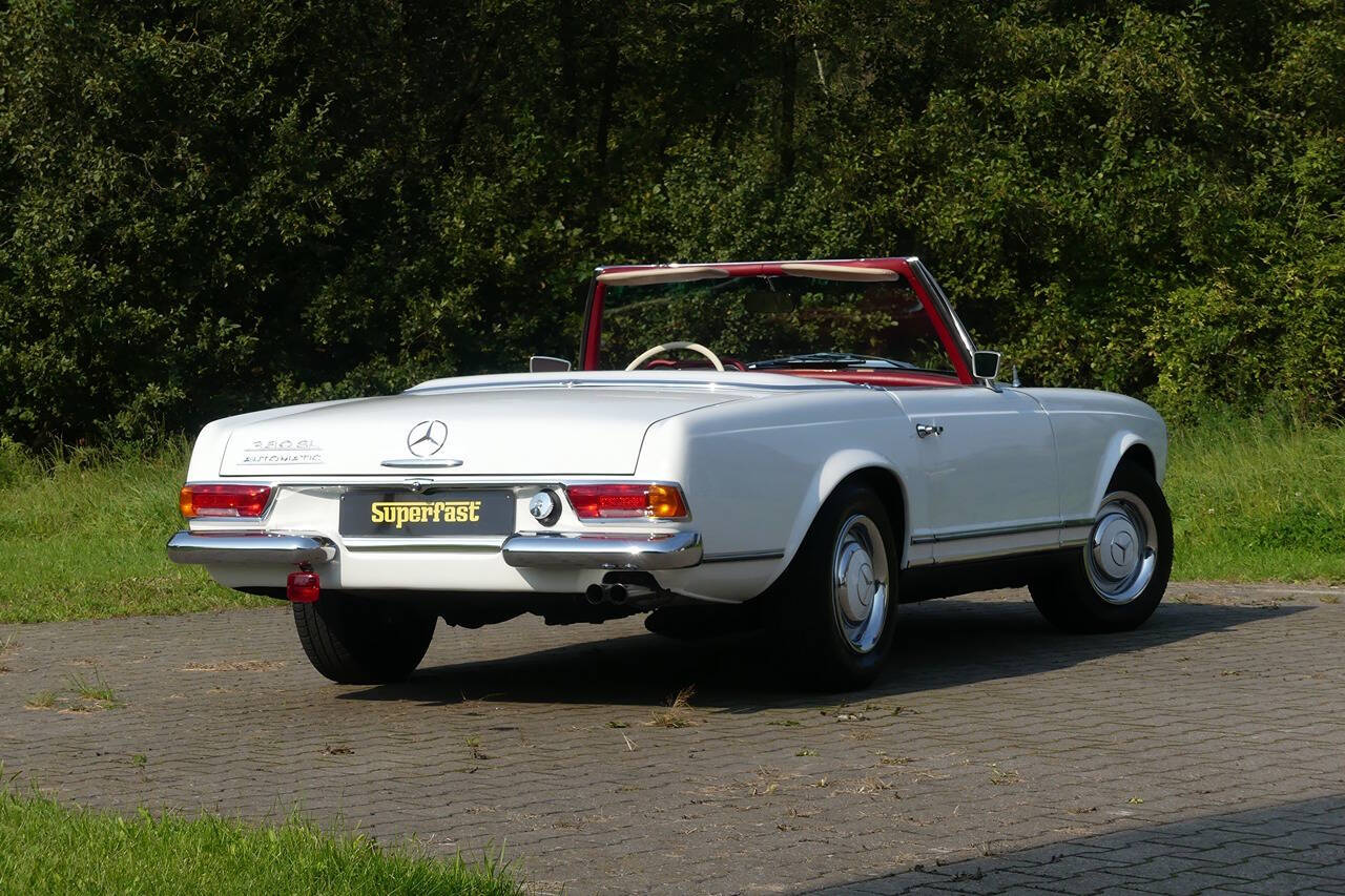 1968 Mercedes-Benz 280SL for sale at Flemingstoke in Costa Mesa, CA