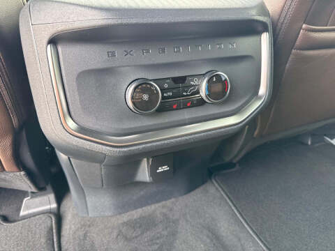 2026 Ford Expedition MAX King Ranch