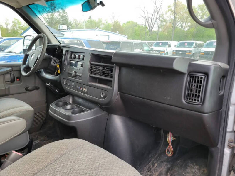 2011 Chevrolet Express LS 3500