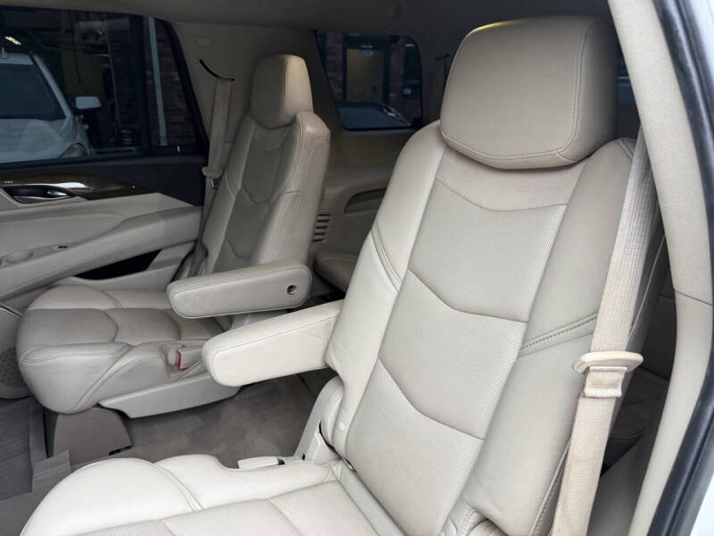 2018 Cadillac Escalade Premium Luxury