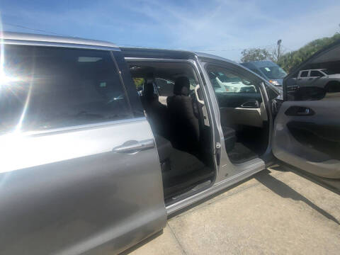 2017 Chrysler Pacifica Touring