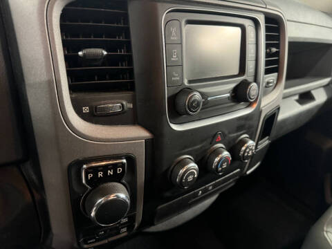 2017 RAM 1500 Express