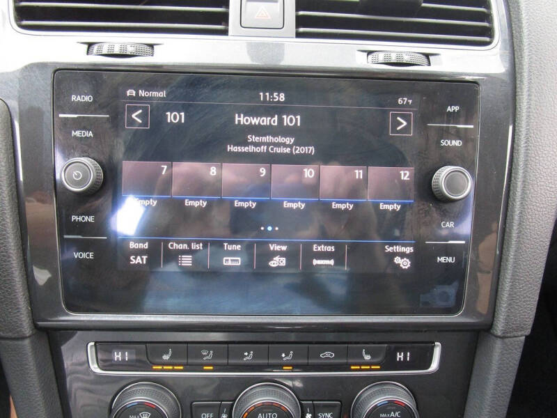 2019 Volkswagen e-Golf SE