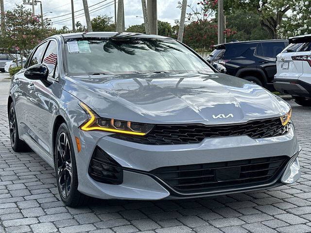 2023 Kia K5