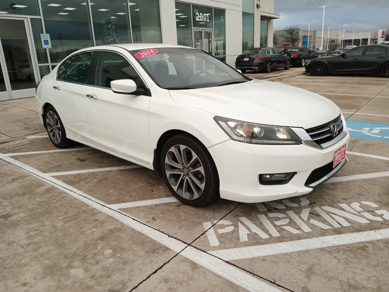 2014 Honda Accord for sale at Auto Haus Imports in Irving, TX