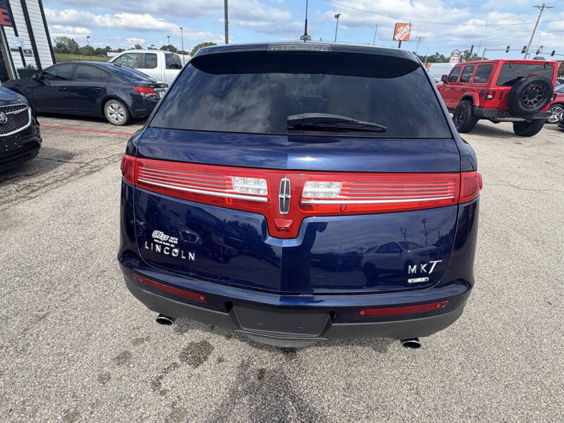 2011 Lincoln MKT EcoBoost