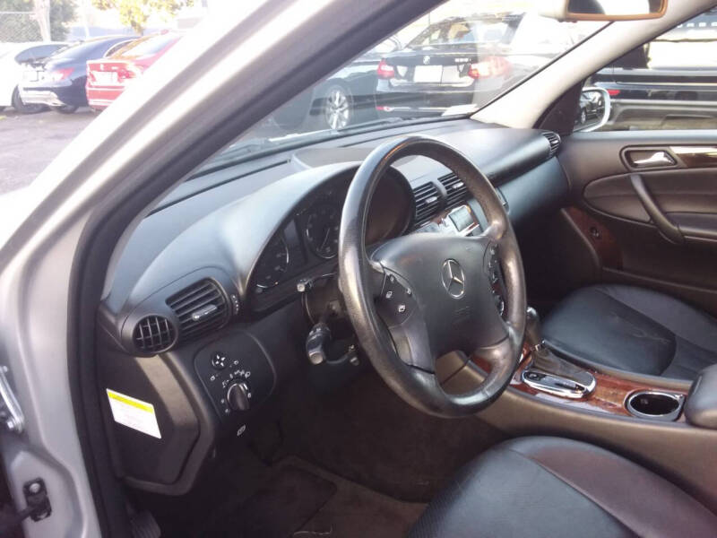 2005 Mercedes-Benz C-Class C 240 4MATIC