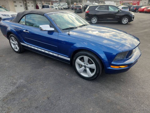 2008 Ford Mustang V6 Deluxe