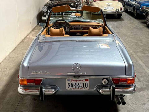 1970 Mercedes-Benz 280-Class