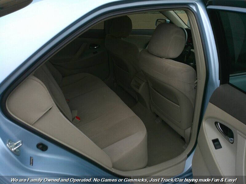 2009 Toyota Camry LE V6