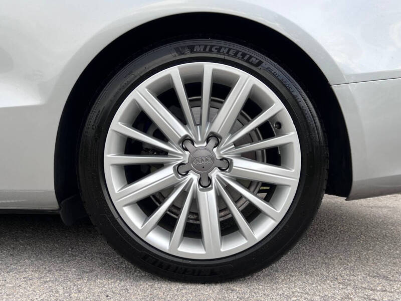 2010 Audi A5 2.0T quattro Premium Plus