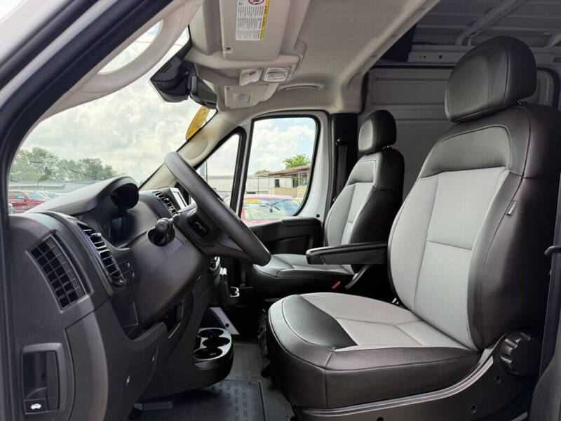 2025 RAM ProMaster