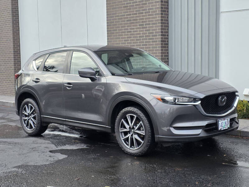 2018 Mazda CX-5 Touring's photo