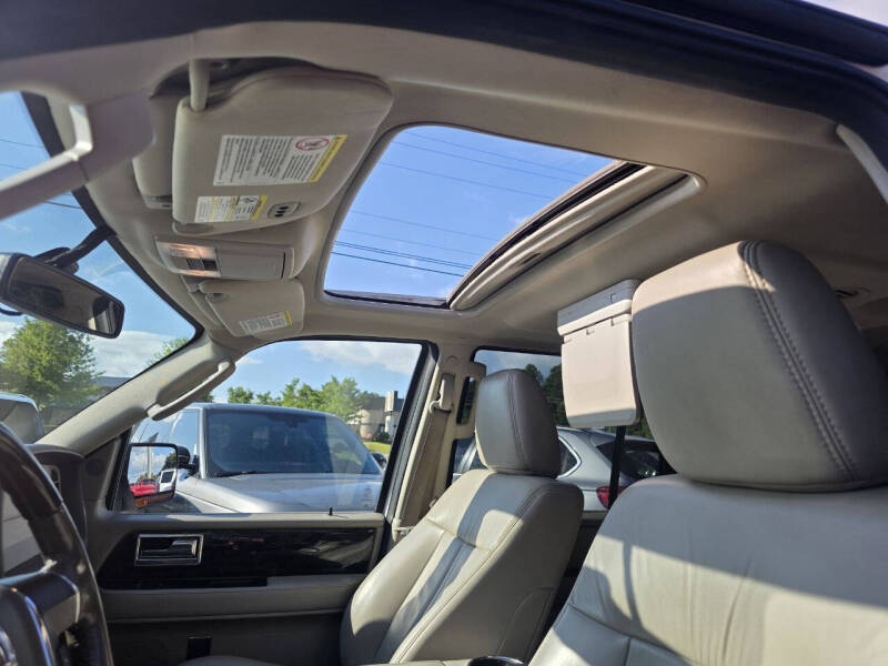 2017 Lincoln Navigator L Select